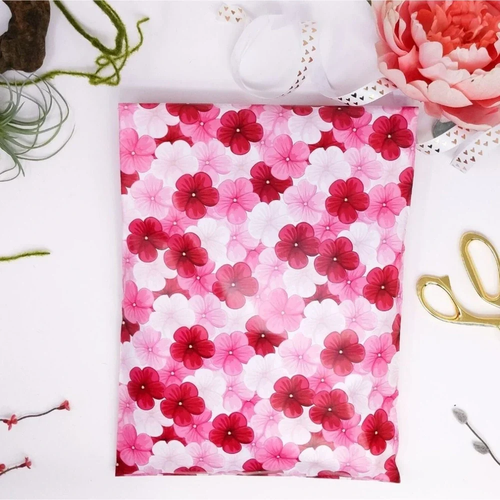25 Designer Mailers Hibiscus Self-Sealing Poly Mailers 10x13